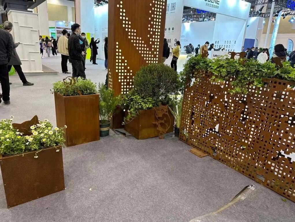 八宿耐候钢花箱